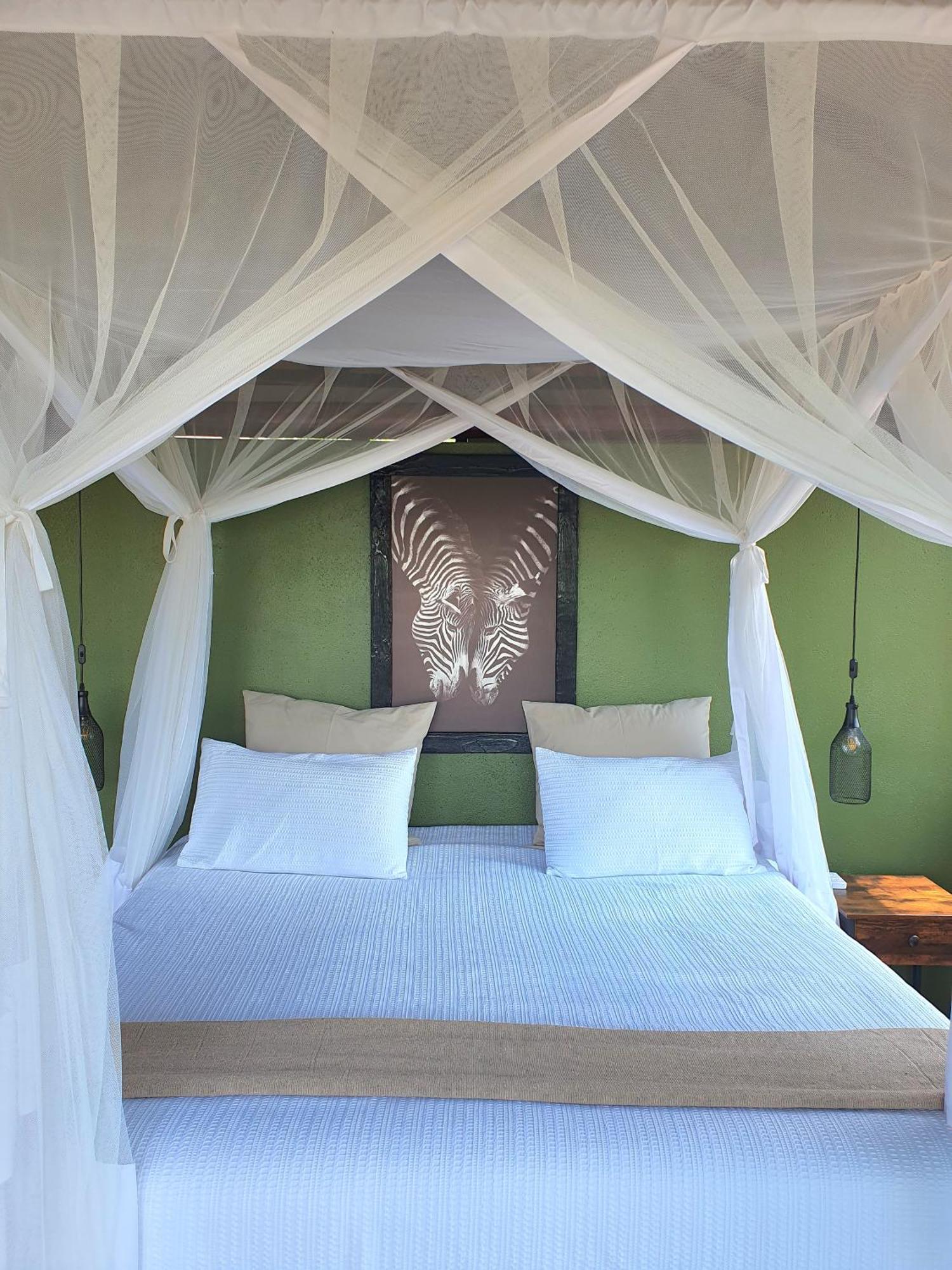 Masorini Bush Lodge & Safari Tents ファラボルワ エクステリア 写真
