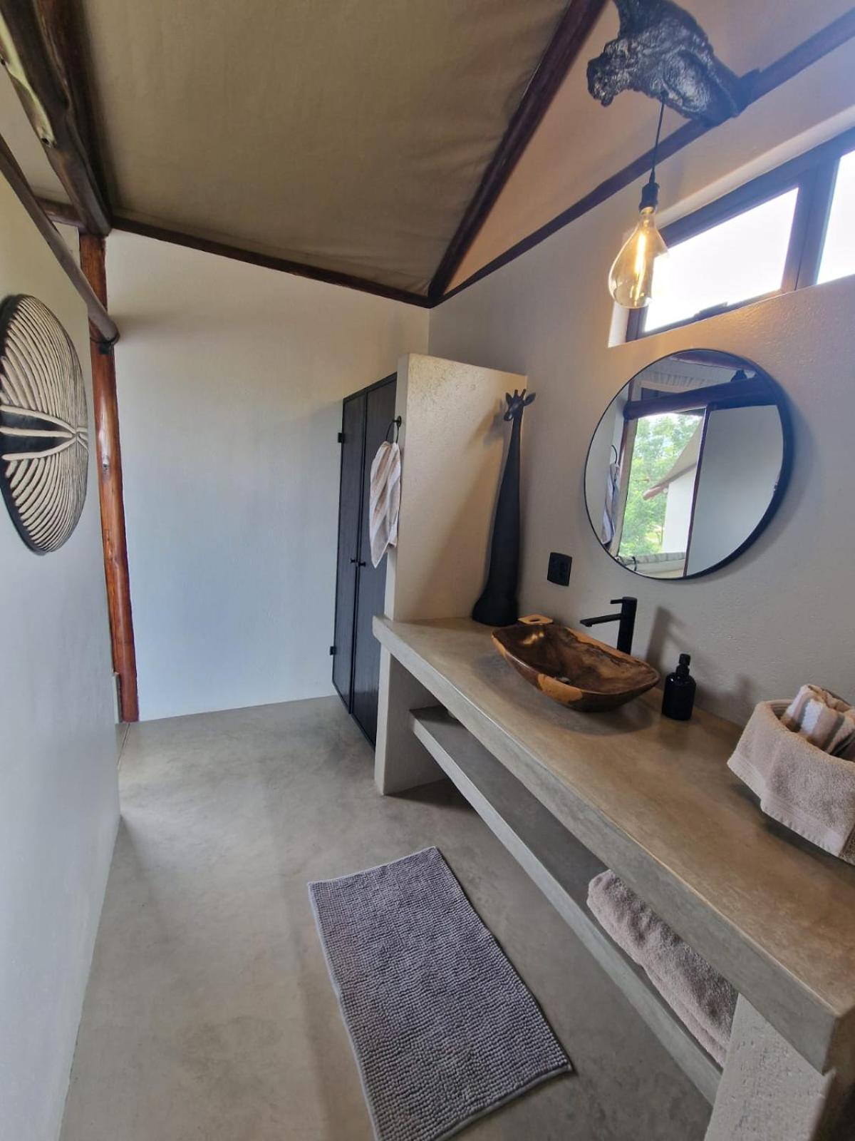 Masorini Bush Lodge & Safari Tents ファラボルワ エクステリア 写真