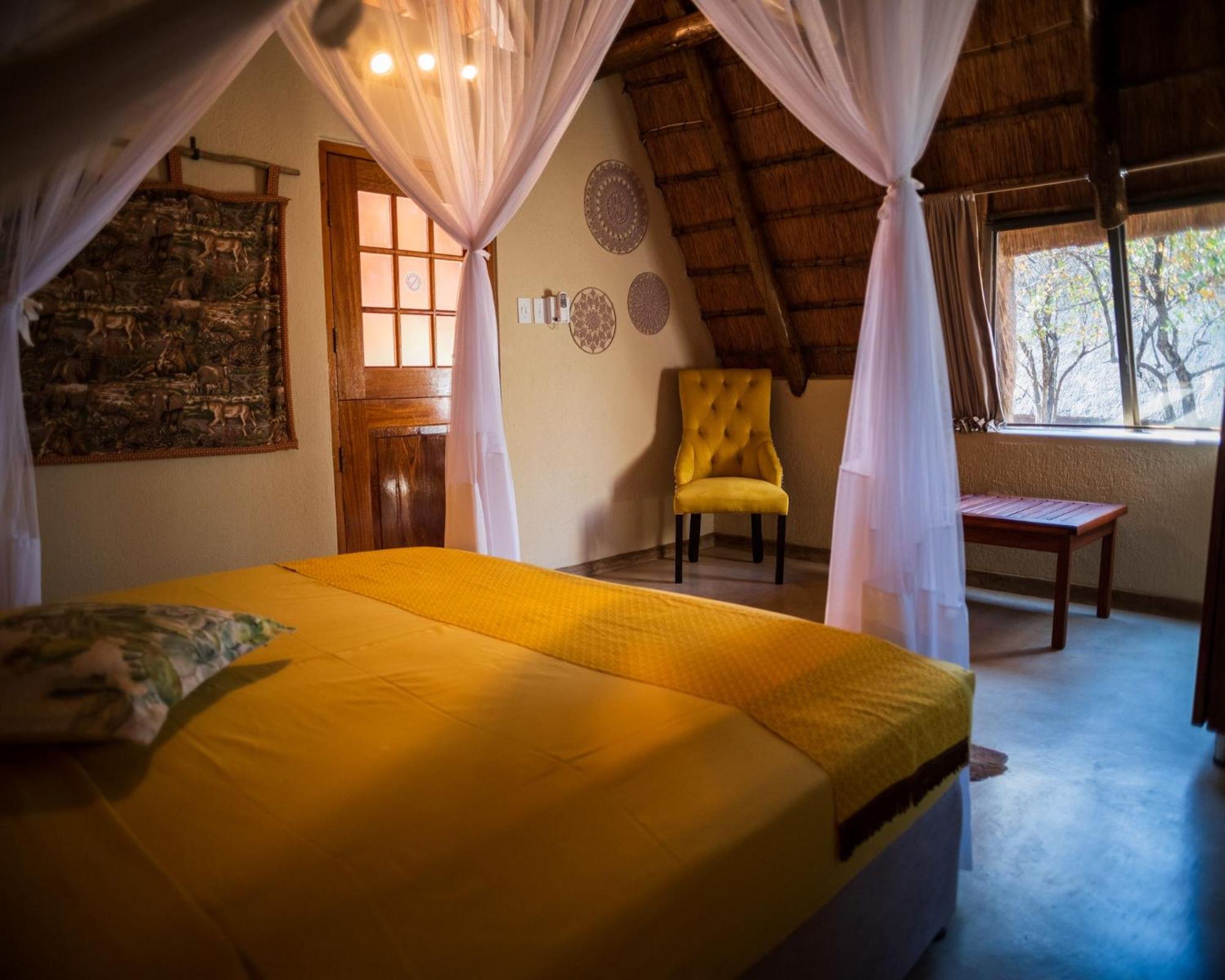 Masorini Bush Lodge & Safari Tents ファラボルワ エクステリア 写真