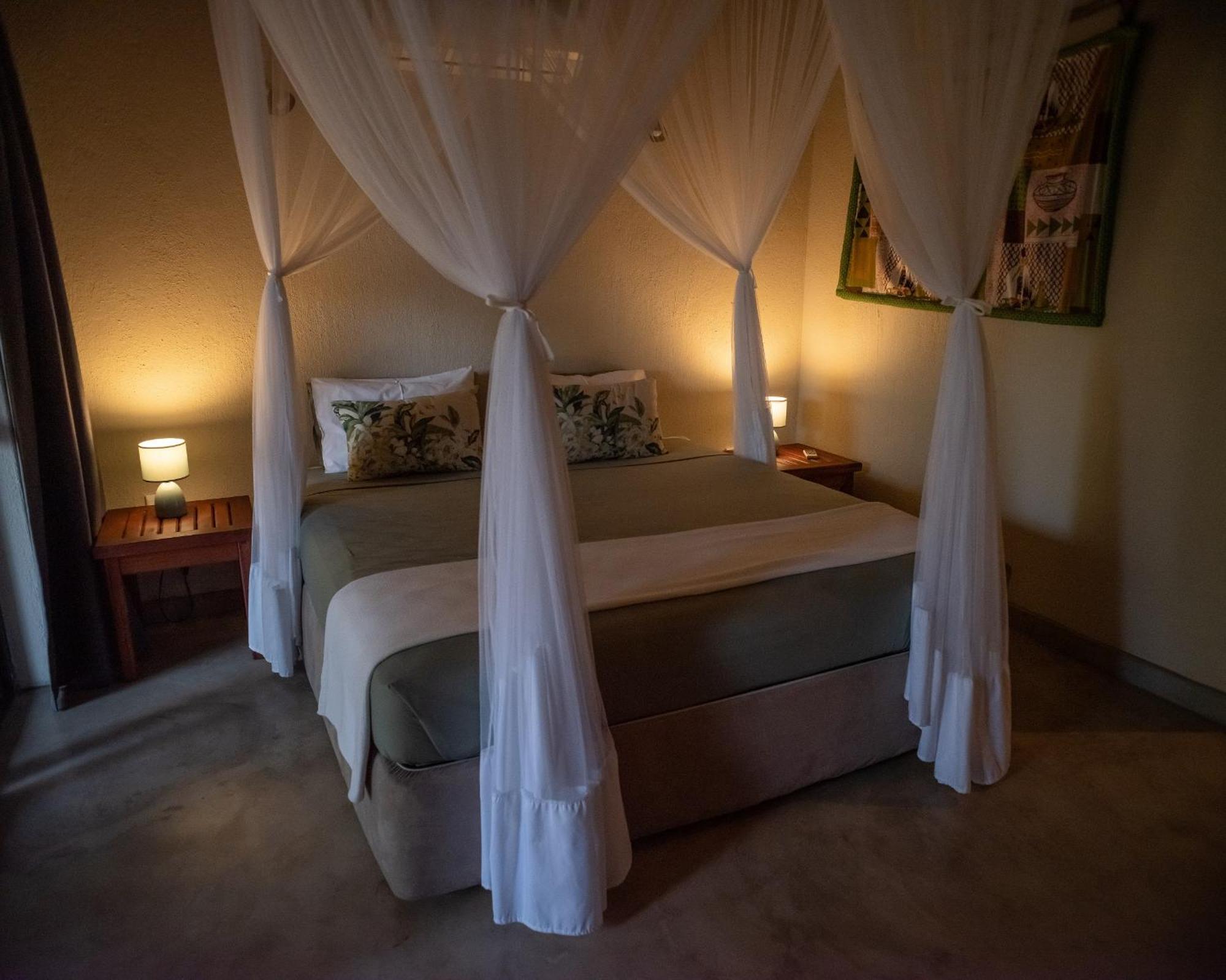 Masorini Bush Lodge & Safari Tents ファラボルワ エクステリア 写真