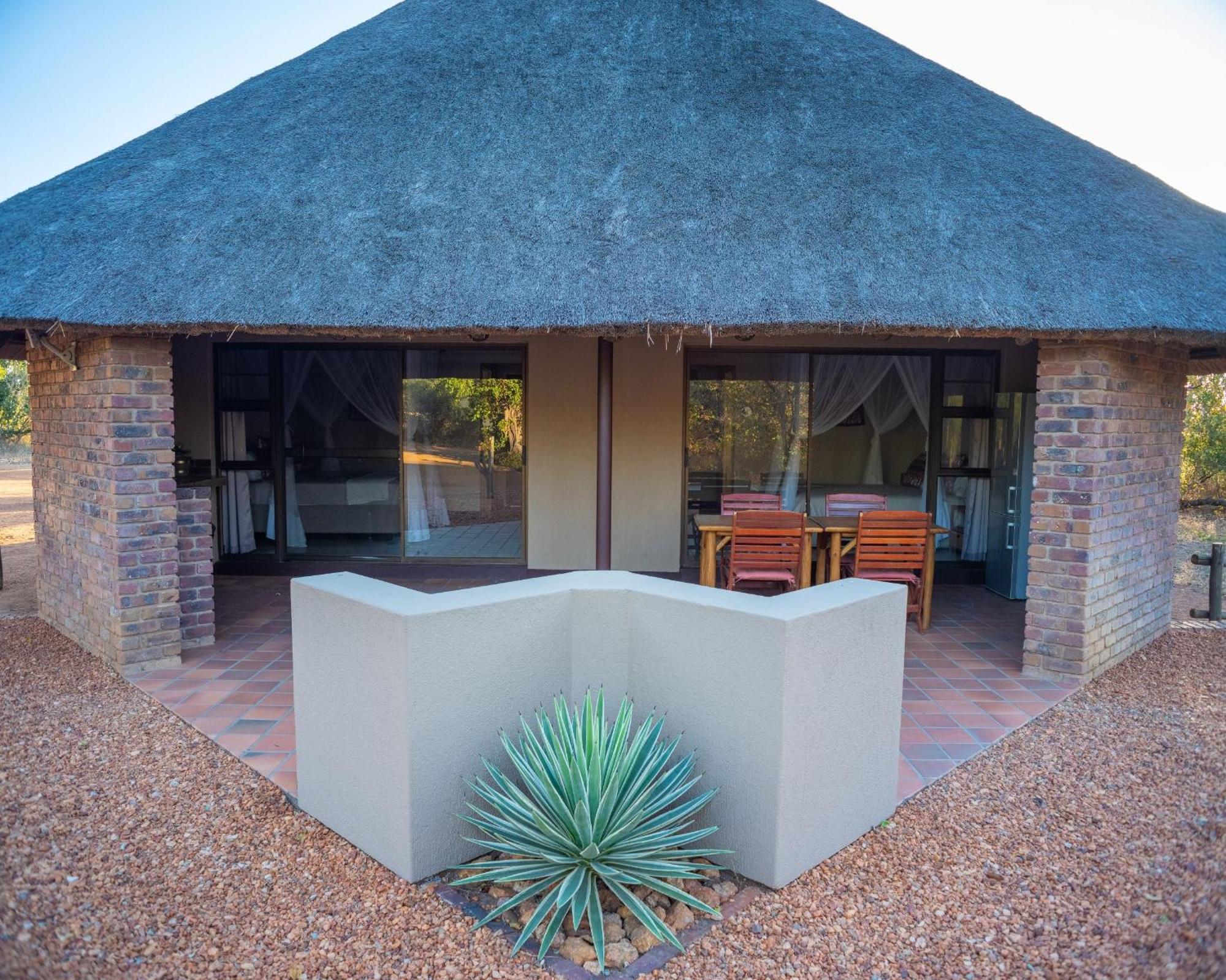 Masorini Bush Lodge & Safari Tents ファラボルワ エクステリア 写真